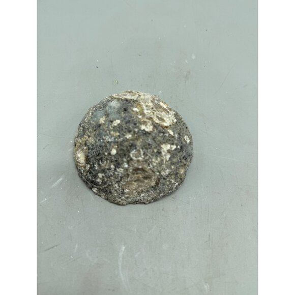 Natural Geode Rock Half With Crystalline Interior For Display Or Collection READ - Picture 2 of 10
